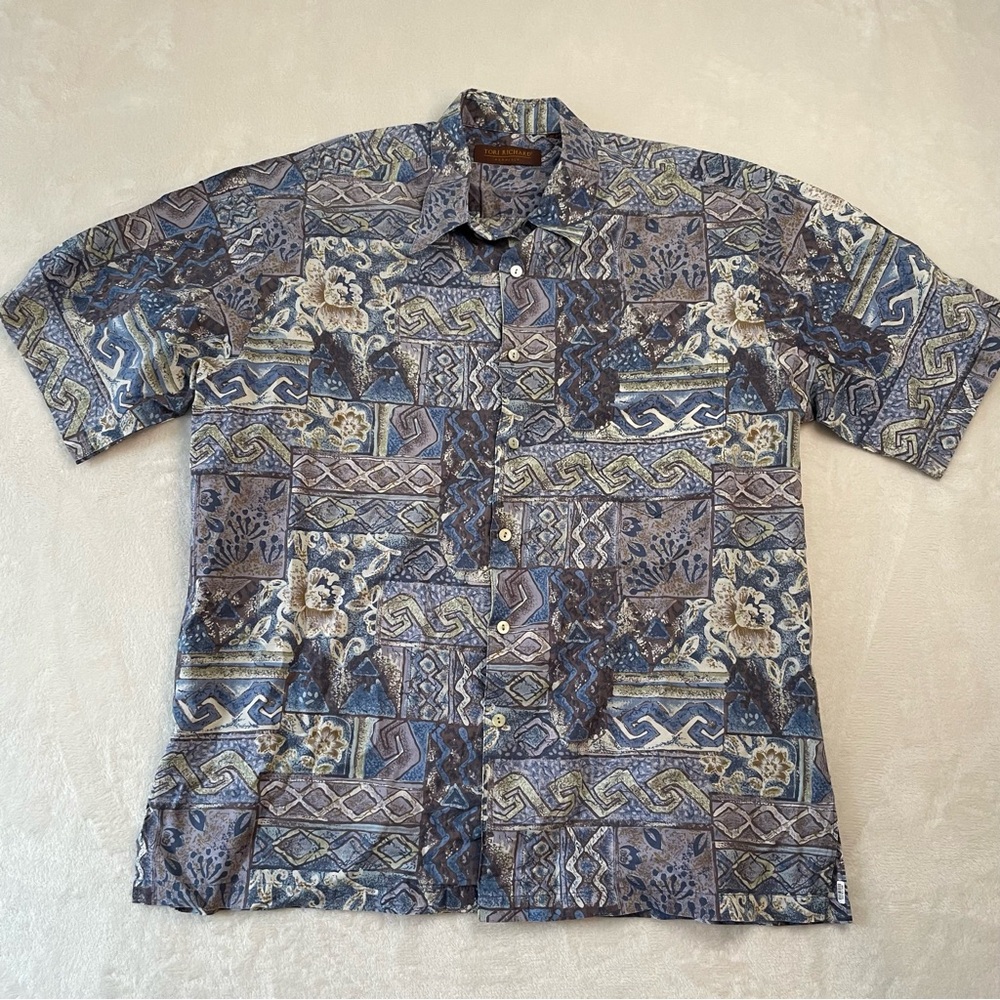 Tori Richard Hawaiian Shirt Mens Sz M/L Blue AOP Tribal Abstract Geometric Boho